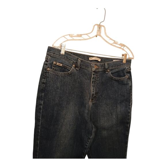 Lee Women's Relaxed Bootcut High Rise Medium Wash Blue Jeans Vintage Size 12 - Picture 3 of 9
